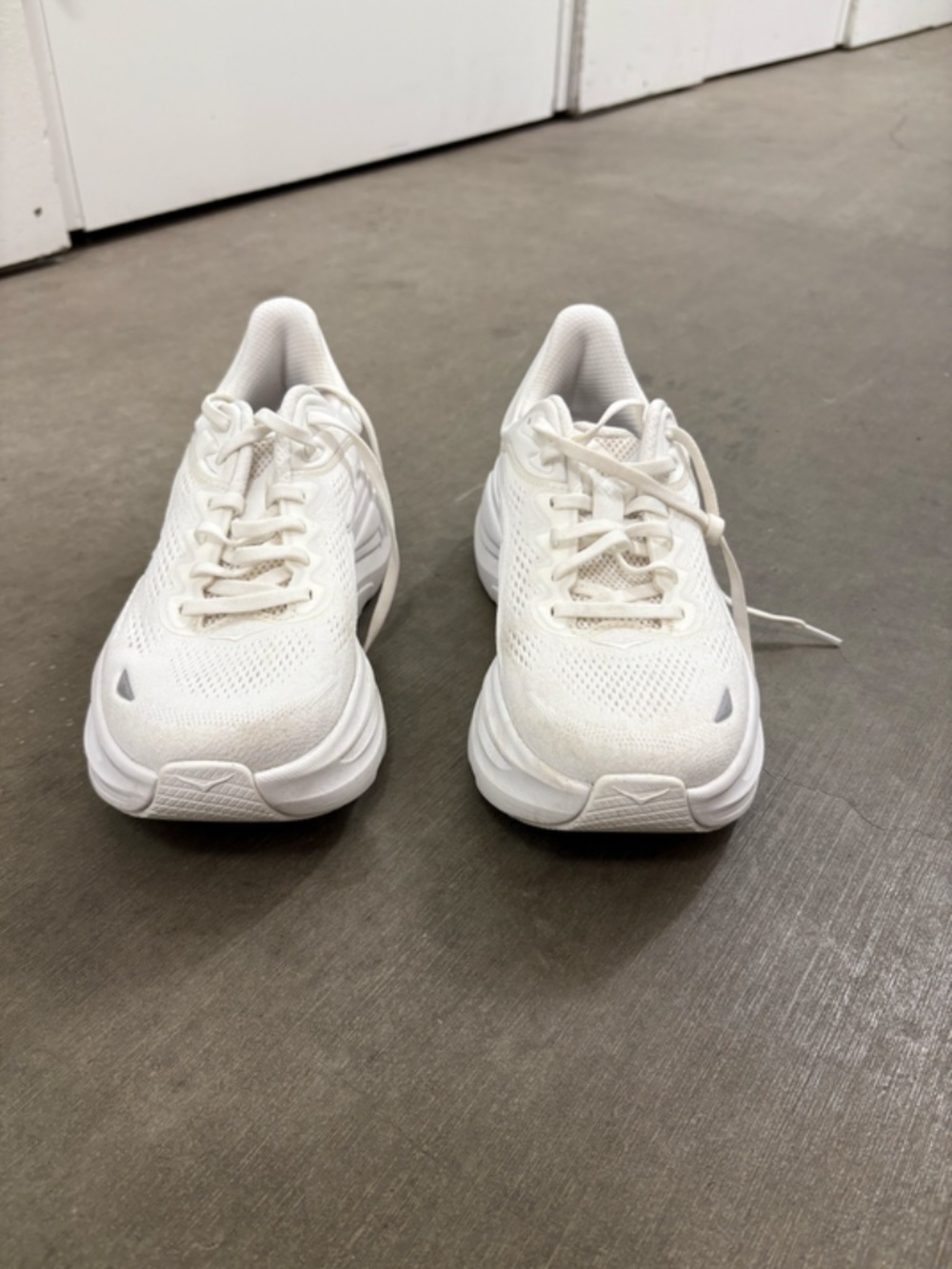 HOKA Bondi 9 - Picture 2 of 7